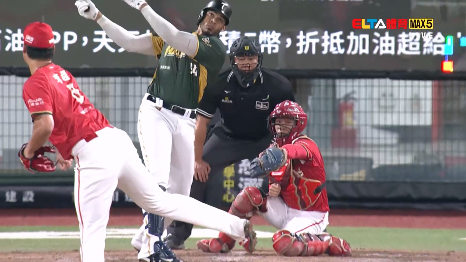 4/4 台鋼 VS 味全