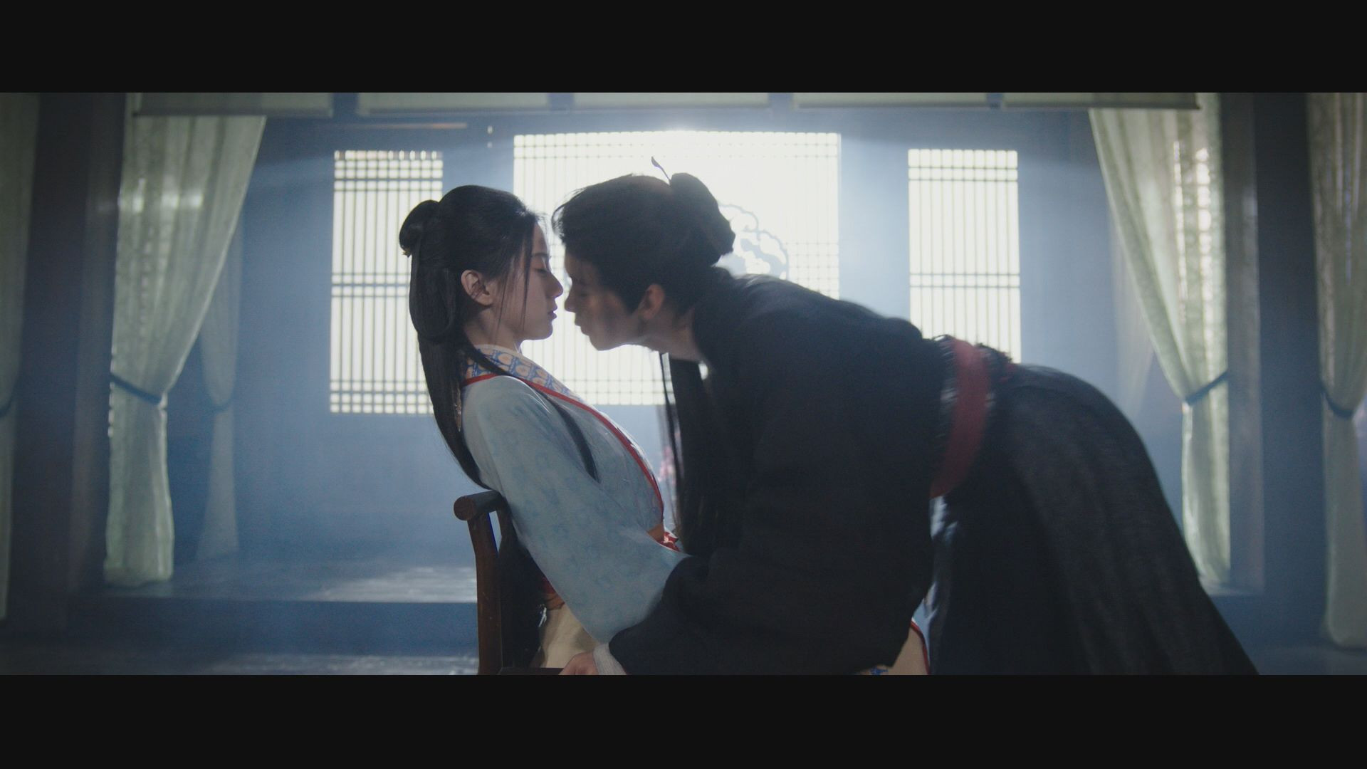 江湖夜雨十年燈