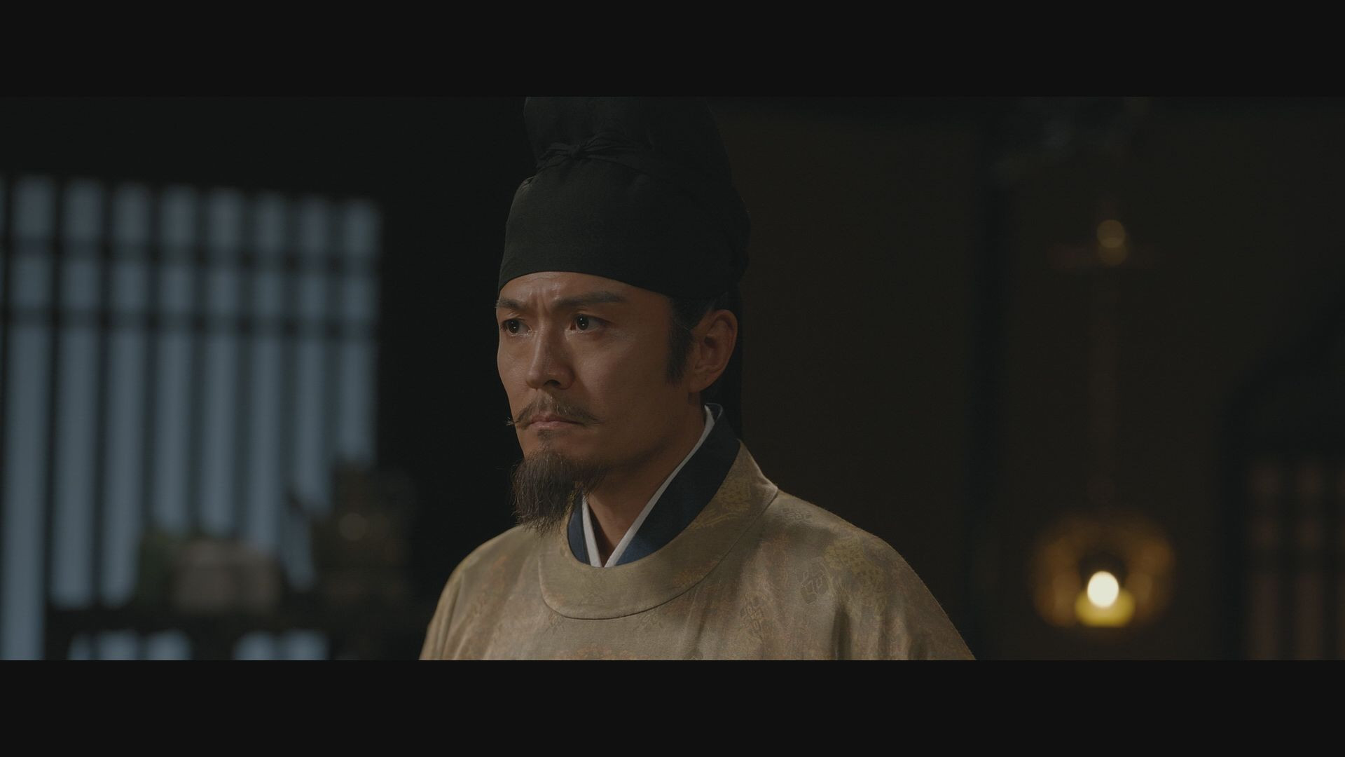 莫離