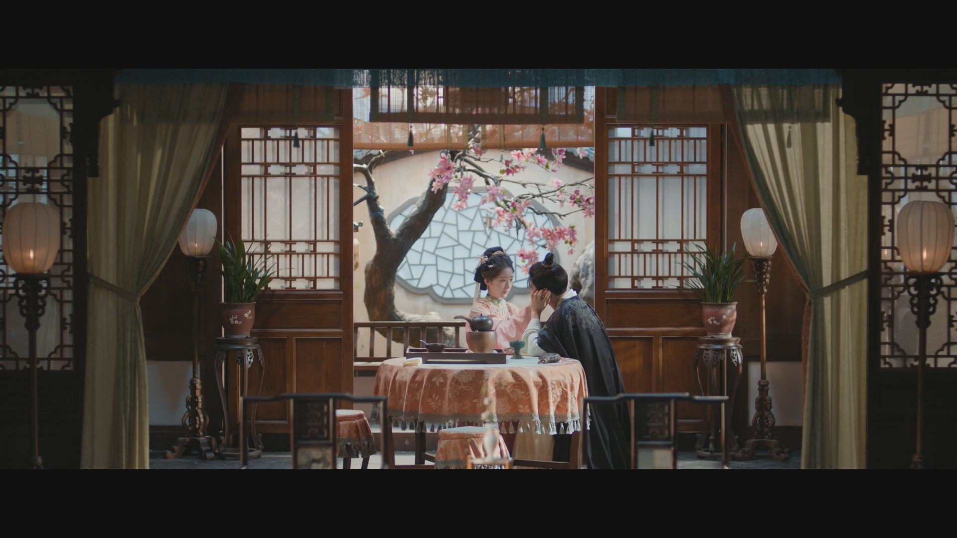 花開錦繡